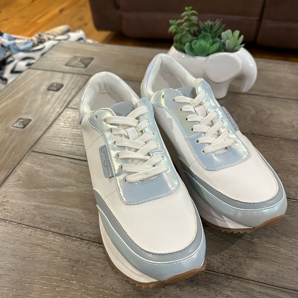 Jessica Simpson Sneakers - Picture 4 of 15